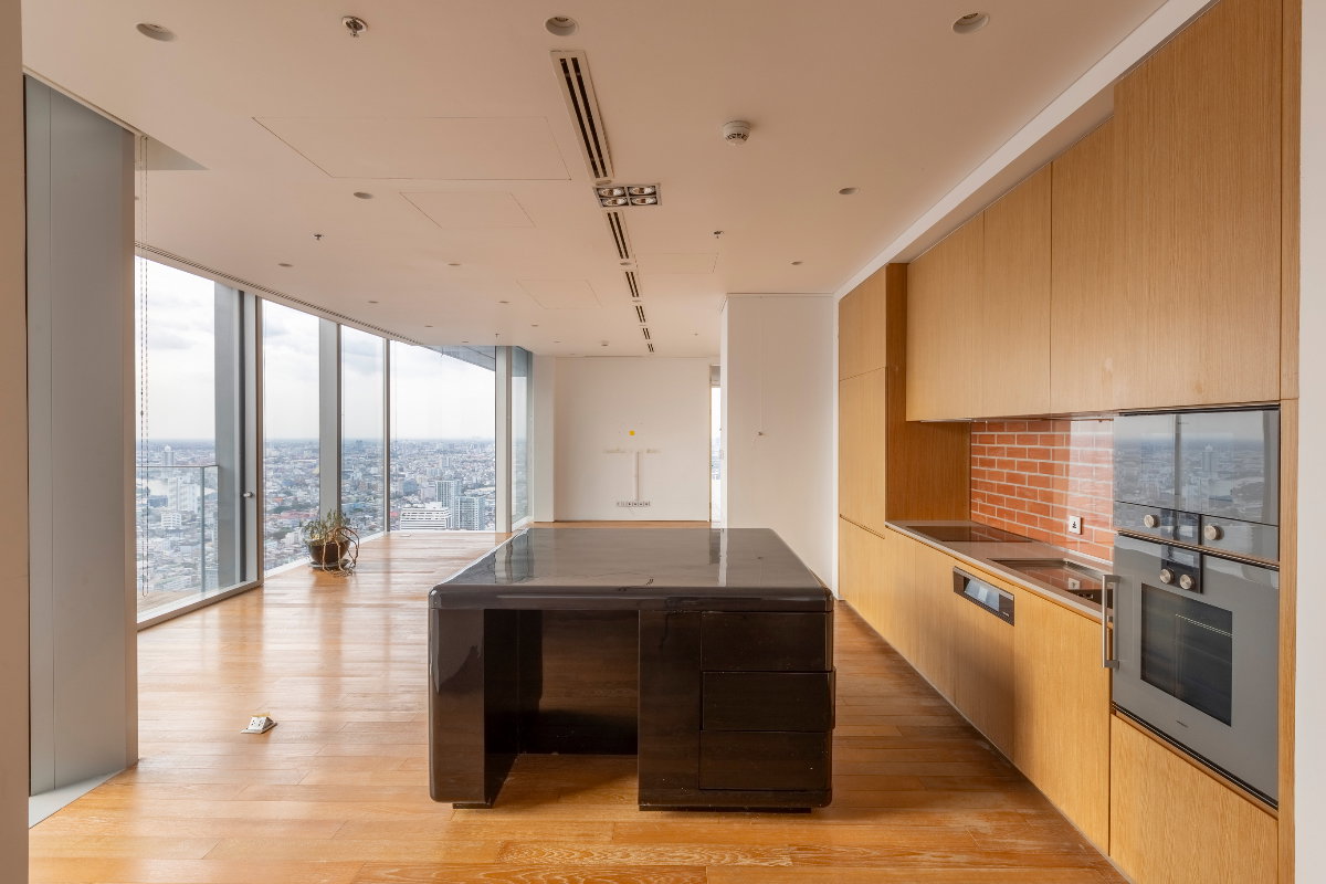 picture The Ritz-Carlton Residences Bangkok | 52nd Floor | 244 sqm | 2 Bed + Study | Private Balcony - 27/51