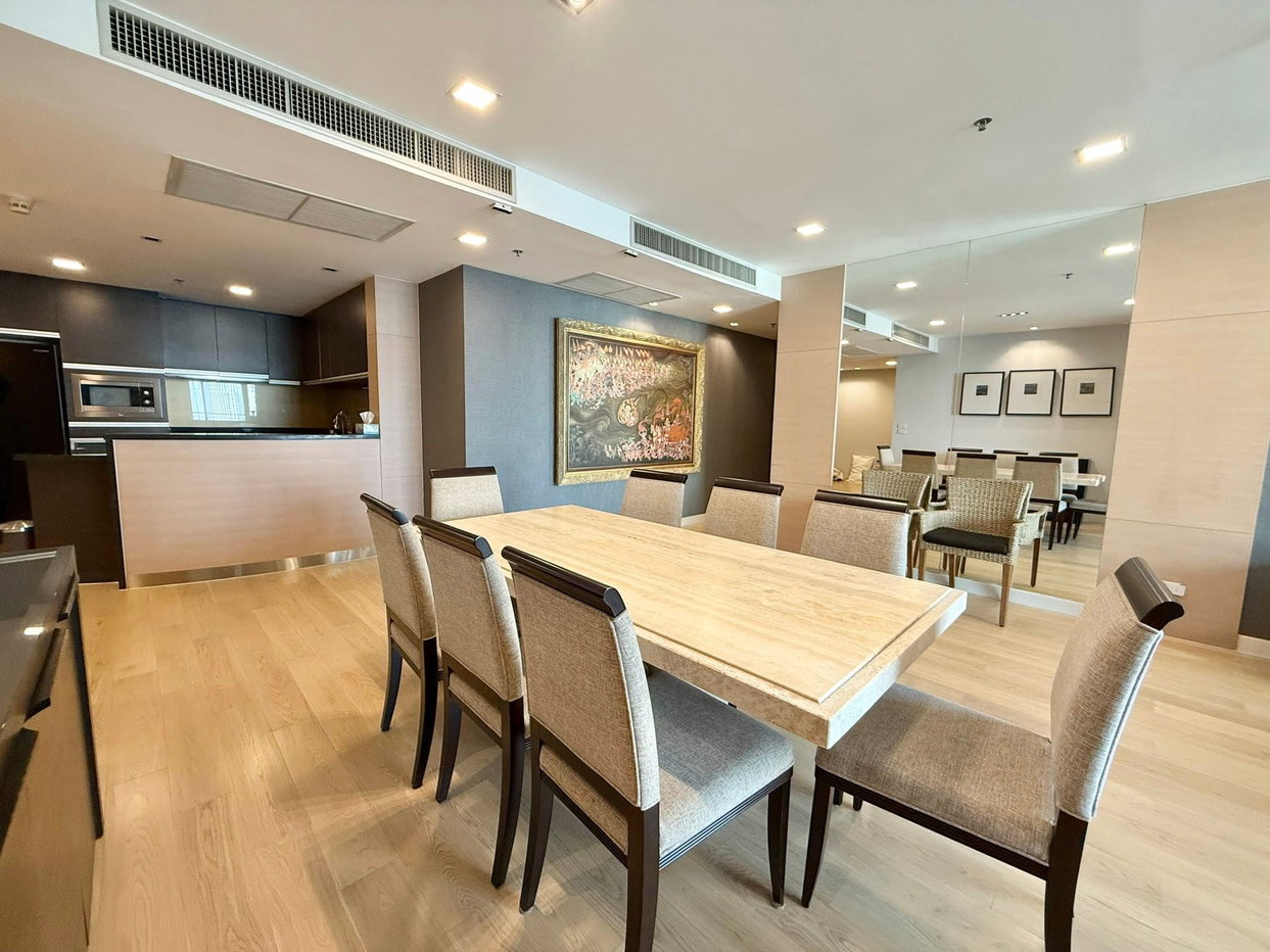 รูป Urbana Sathorn 2 bedrooms, for sale - รูปที่ 11/31