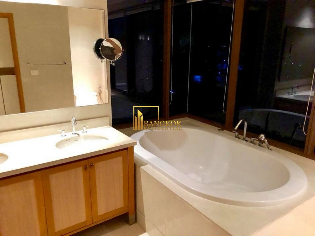 picture Emporio Place | Spacious 3 Bed Condo For Rent in Phrom Phong - BR2936CD - 13/30