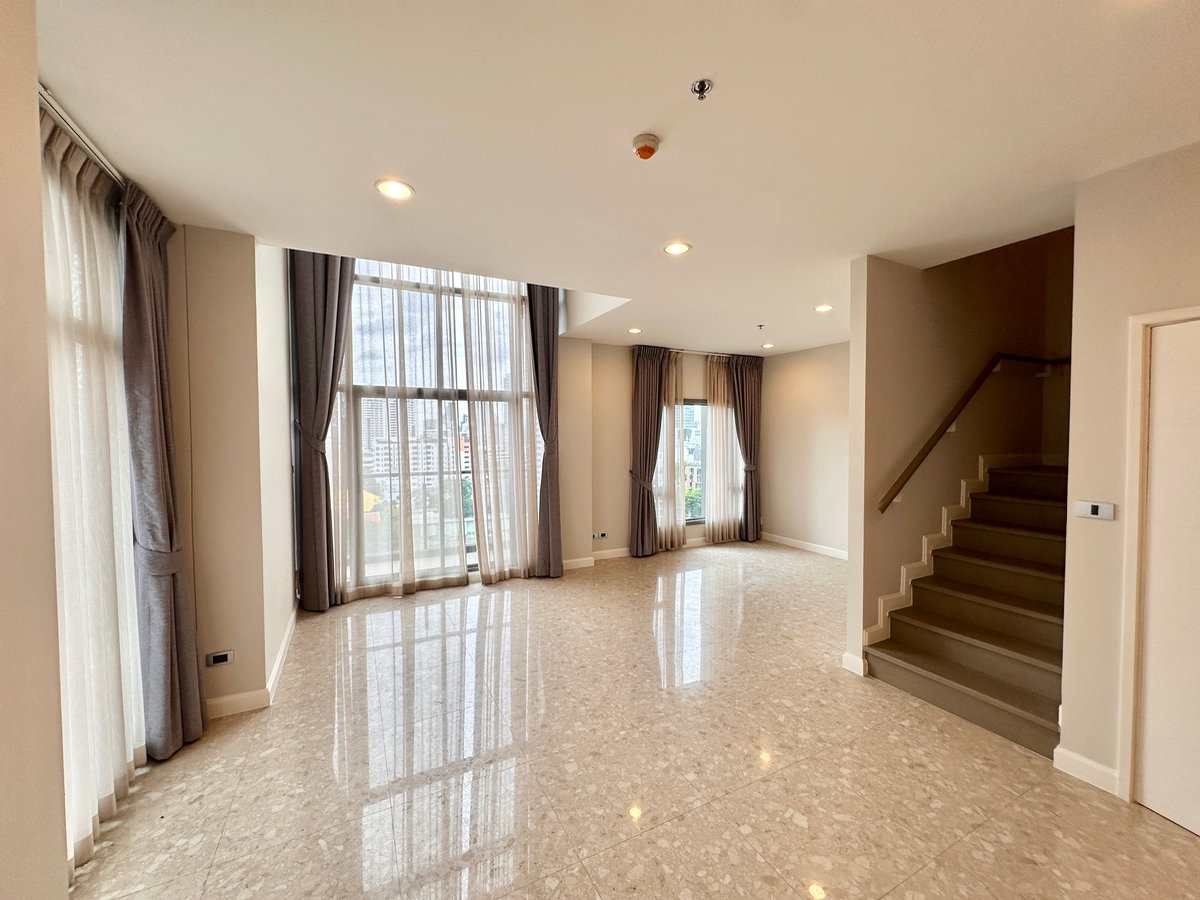 picture SALE Condominium Duplex Room The Crest Sukhumvit 34 - 3/26