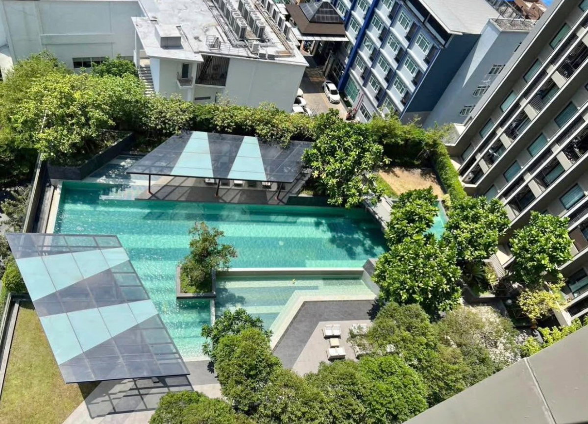 รูป *** ให้เช่าคอนโด : นิช ไพรด์ ทองหล่อ-เพชรบุรี ห้องสวย เฟอร์ครบบิวท์อิน วิวสระ (The Niche Pride Thonglor-Phetchaburi) *** - รูปที่ 9/9