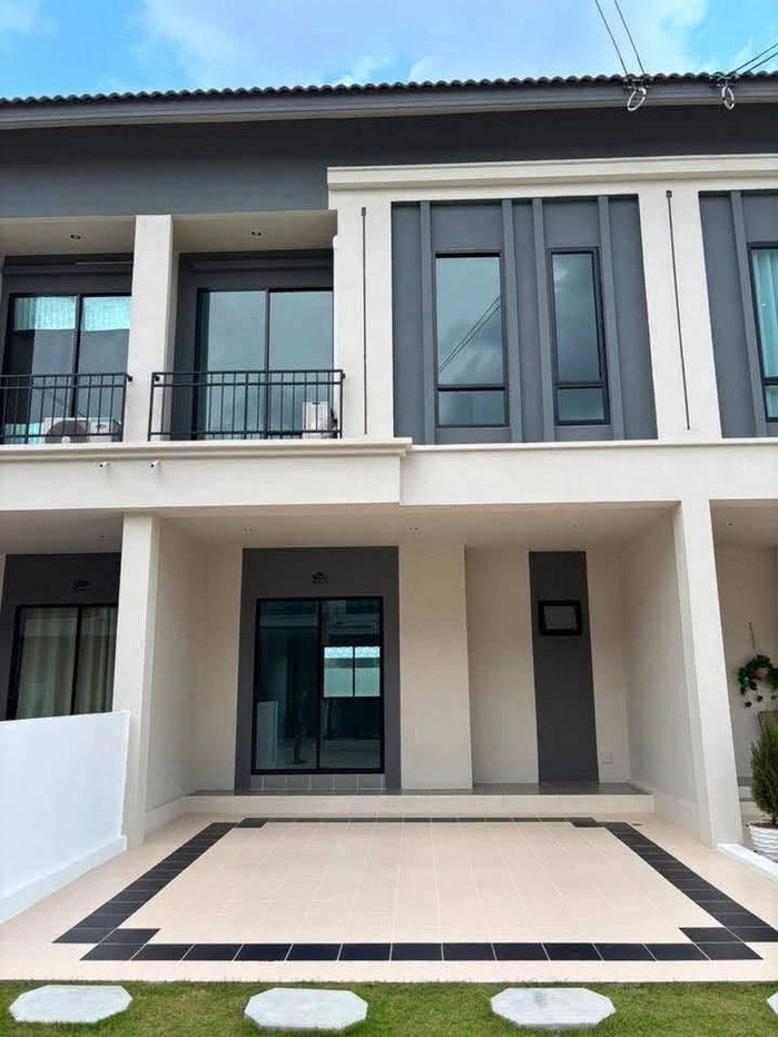 รูป ให้เช่าทาวน์โฮมใหม่ ม.บริสทาวน์ ( Birs Town ) ปลวกแดง ระยอง - รูปที่ 5/10