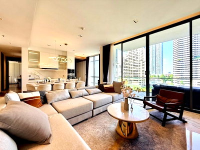 คอนโดให้เช่า : Domus | Gorgeous 3 Bedroom Luxury Condo in Asoke Area - BR17493CD