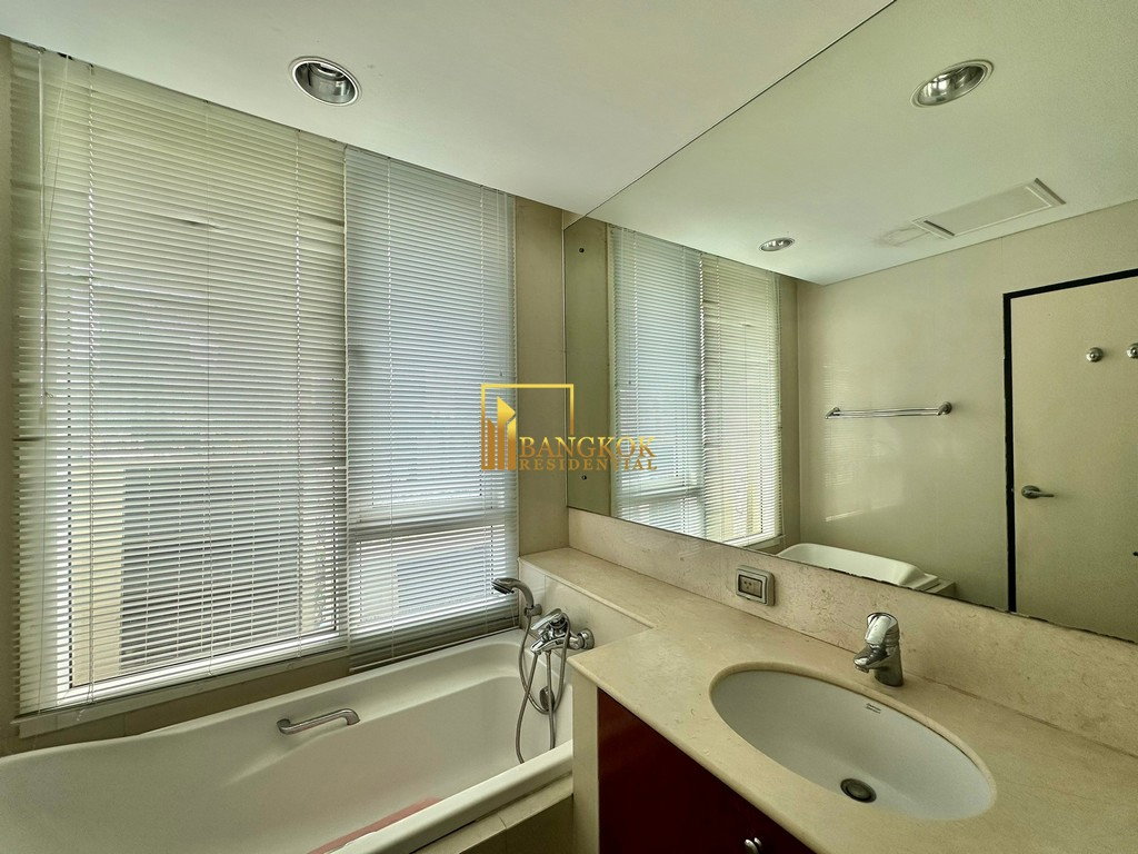 รูป Wilshire | Spacious 2 Bedroom Condo For Rent in Sukhumvit 22 - BR14789CD - รูปที่ 16/35