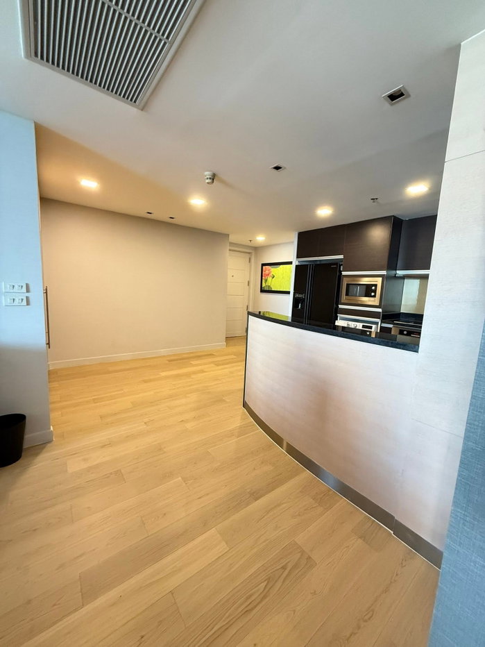 รูป Urbana Sathorn 2 bedrooms, for sale - รูปที่ 6/31