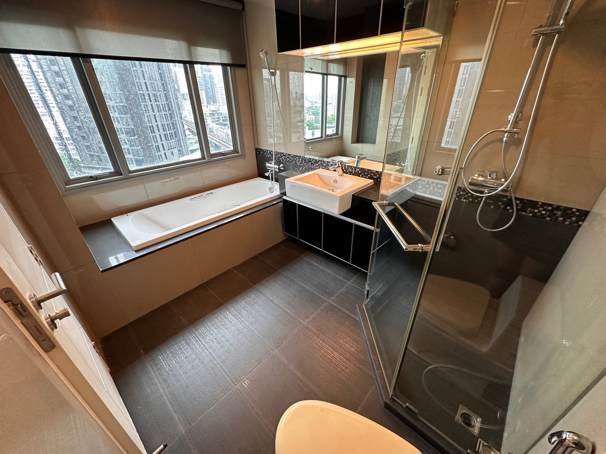 picture SALE Condominium Duplex Room The Crest Sukhumvit 34 - 14/26