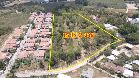 Urgent sale! Large plot of land, 15 rai 2 ngan (approximately 6.4 acres), prime location in Nong Prue-Pattaya, only 800 meters from the motorway!
