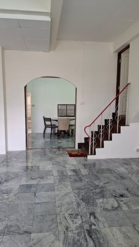 3-bed townhouse for rent, 176 sqm, 22 sq wah, Huai Khwang