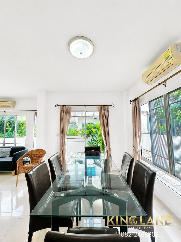 รูป ให้เช่าบ้านเดี่ยว   68 ตรว. ใกล้ซาฟารี รร.สาธิตพัฒนา จอดรถในบ้านได้ถึง 4 คัน มี 3 นอน 3 น้ำ ซอยหทัยราษฏร์39 เฟอร์นิเจอร์ครบ ใกล้แฟชั่นไอส์แลนด์ - รูปที่ 8/16