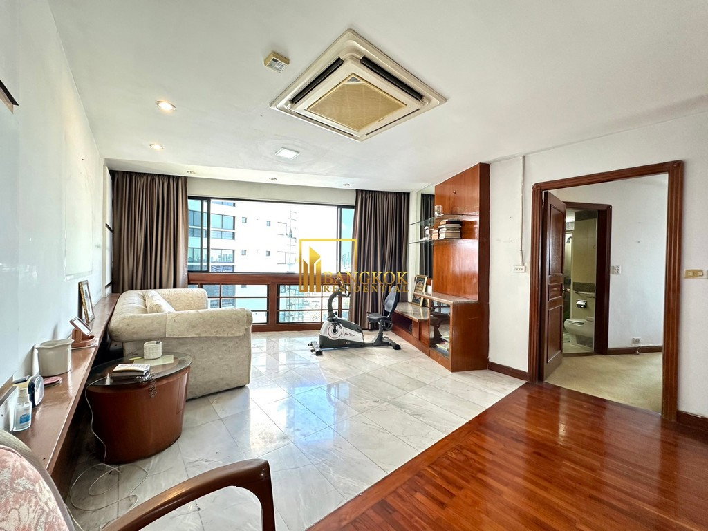 picture President Park | Expansive 3 Bedroom Condo in Phrom Phong - BR16049CD - 4/38