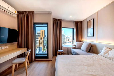 Condos for rent :  PFD-05330 Condo for rent, Life Asoke-Rama 4, minimalist style room, near MRT Queen Sirikit Center & BTS Phra Khanong 🏙️✨