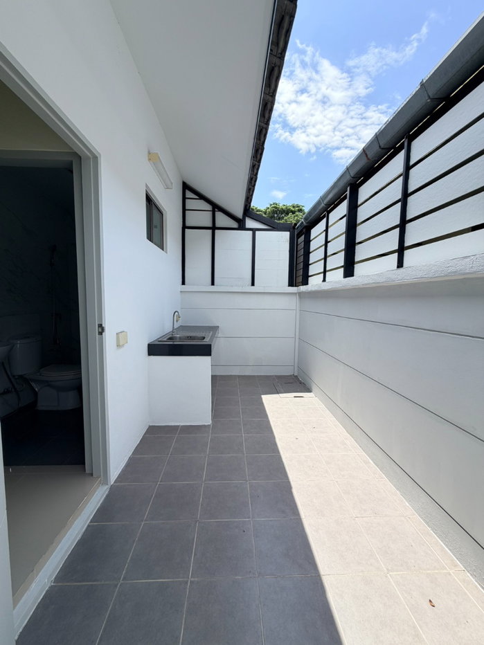picture Modern Single-Storey Townhome for Sale ✨🏡 - 7/9
