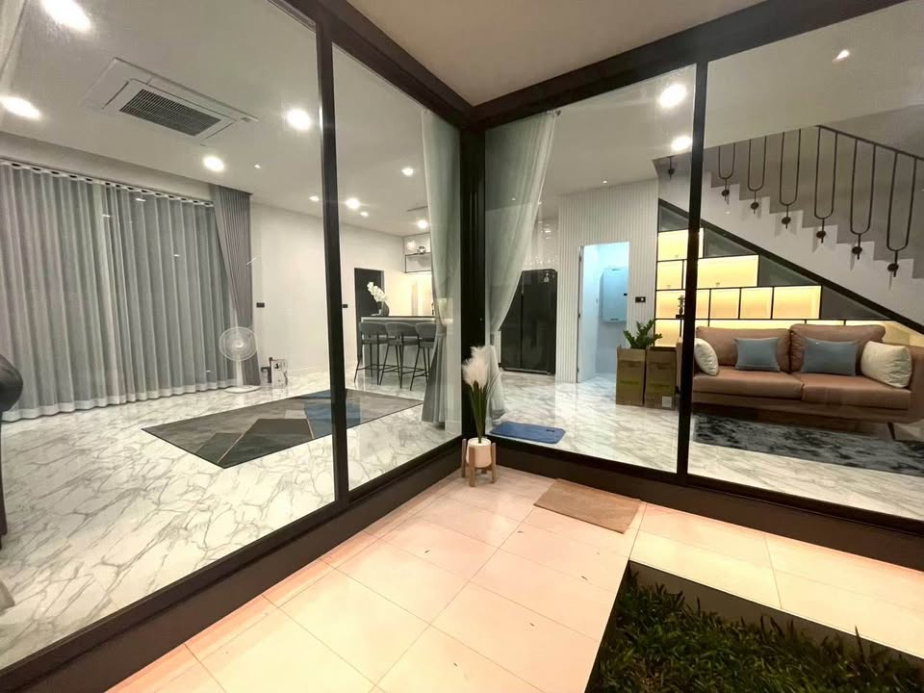 รูป Pool Villa2ชั้นในโครงการ ทำเลใกล้กาดฝรั่ง  #หางดง  - ราคา 60,000/เดือน   #AHD-V0104 - รูปที่ 4/24
