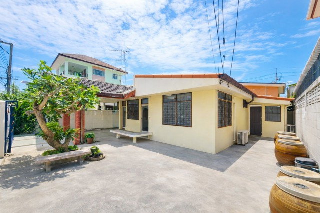 รูป บ้านเดี่ยวชั้นเดียว 3 นอน 2 น้ำ 54ตร.ว.นวมินทร์93-99 ใกล้ฟู้ดแลนด์ นวมินทร์ 700 ม. 220 ตร.ม.ชอคโกแลต วิลล์ 1.5 กม. - รูปที่ 3/8