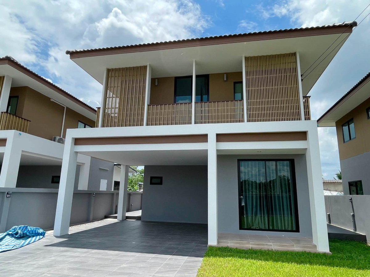 รูป ให้เช่าบ้านท่าเกวียน บ้านเดี่ยว 2 ชั้น บ้านใหม่ ใกล้รวมโชคมอลล์ บรรยากาศเงียบสงบ เป็นส่วนตัว พร้อมเฟอร์นิเจอร์ครบ RH-46 - รูปที่ 1/12