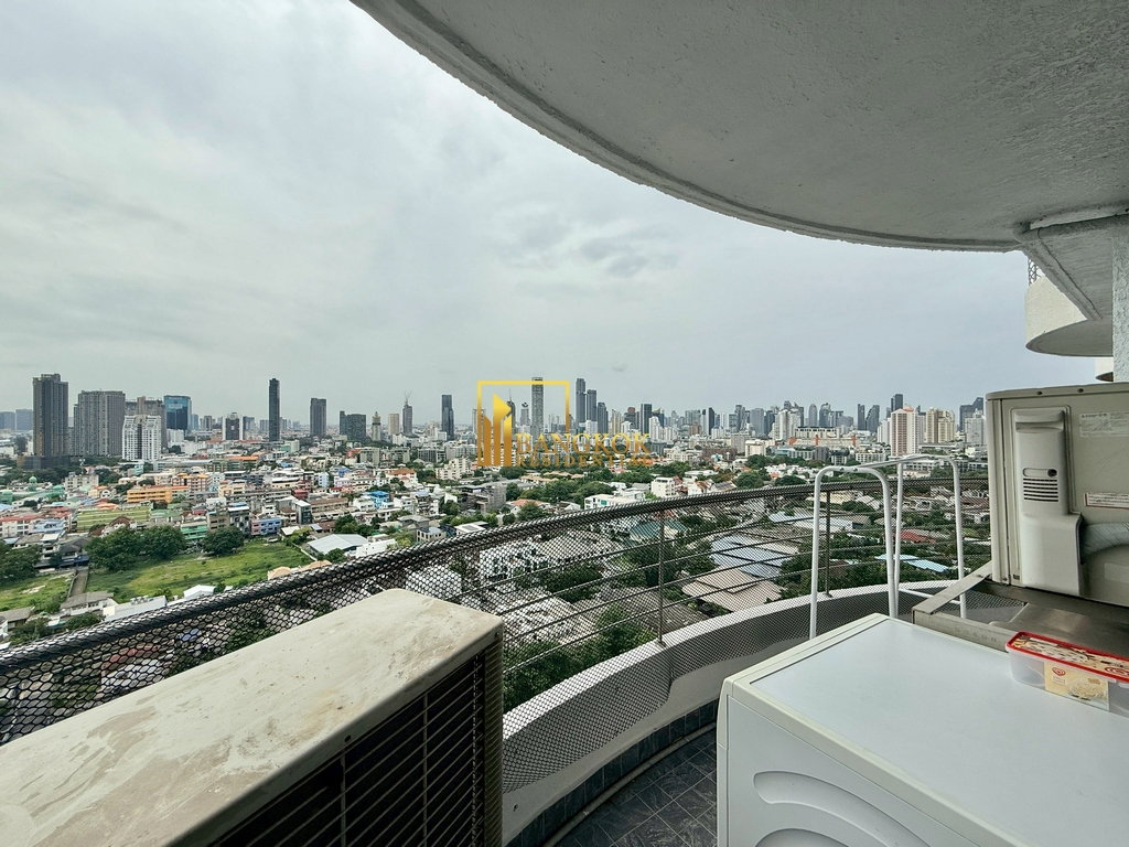 รูป Supalai Place | Charming 2 Bedroom Condo in Sukhumvit 39 - BR11510CD - รูปที่ 12/33