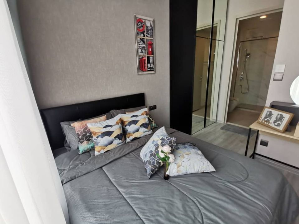 picture Condo for RENT: The Line Sukhumvit 101 𝐒𝐢𝐳𝐞 : 27 sqm. 𝐓𝐲𝐩𝐞 : 1 Bed 1 Bath /City view / Balcony 𝐅𝐥𝐨𝐨𝐫 : 27th ✅ Fully furnished - 4/12