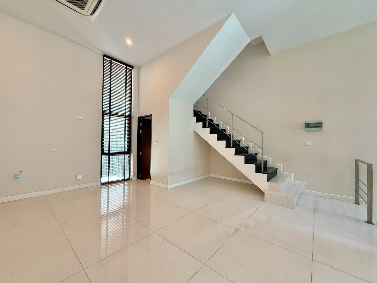 รูป Park Lane Ekkamai 22 | Unfurnished 3 Bed Townhouse For Rent - BR49089TH - รูปที่ 18/45