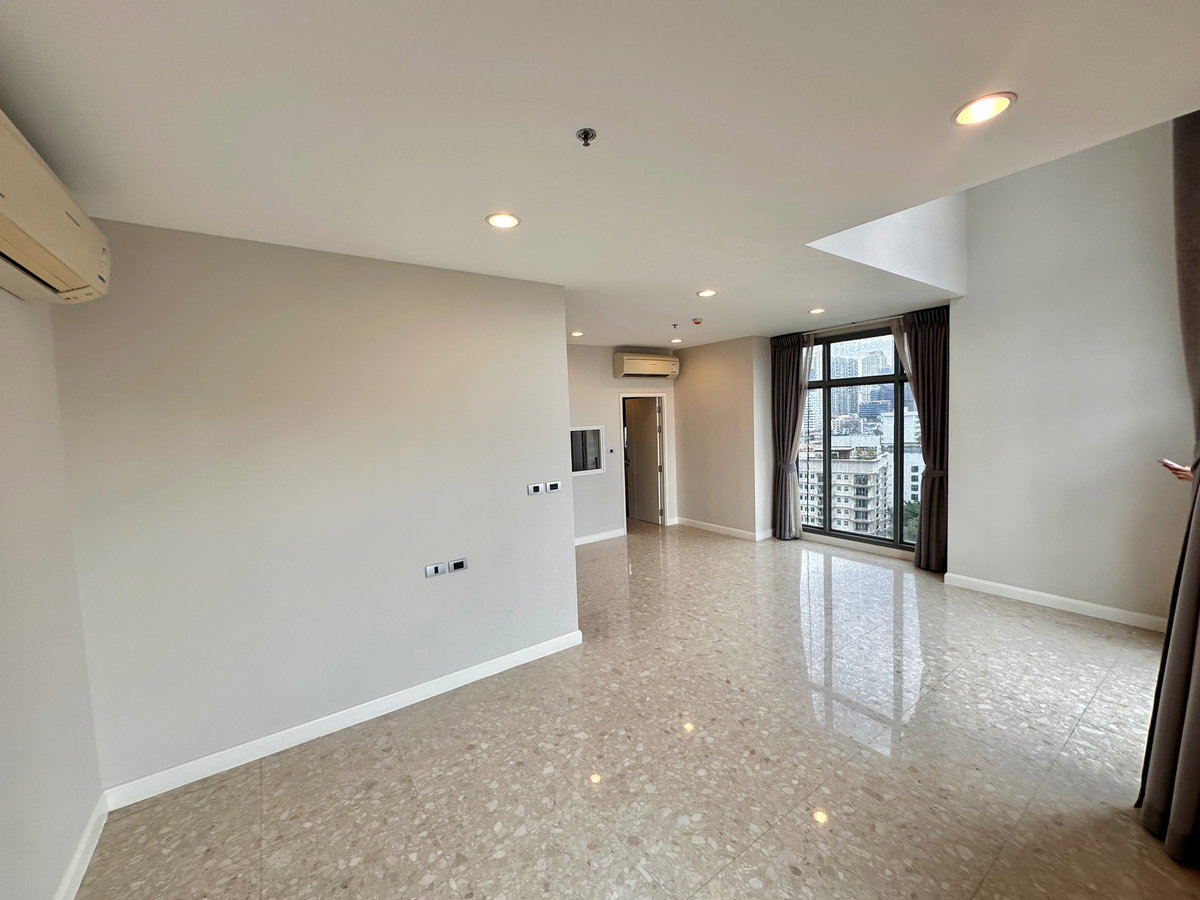 picture SALE Condominium Duplex Room The Crest Sukhumvit 34 - 5/26