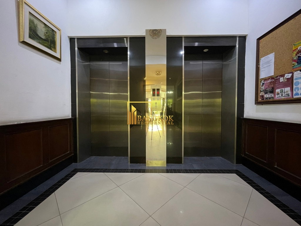 รูป Spacious 3 Bedroom Apartment For Rent in Phrom Phong Area - BR21180AP - รูปที่ 40/42