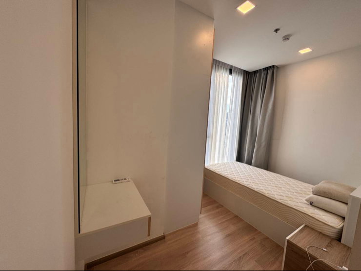 picture ADD line id : @cutecondo available to touring please make appointment here - 12/19