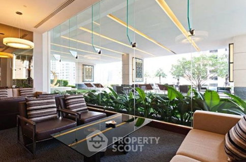 10th-Floor 2-BR Condo For Sale At Q Langsuan, 300m To BTS Ratchadamri (ID 3121206)