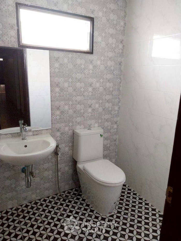 รูป บ้านเดี่ยว 4 ห้องนอน ขาย ใกล้แถบบางชัน เขตคลองสามวา (300 ตร.ม.) (ID 3119334) - รูปที่ 9/23