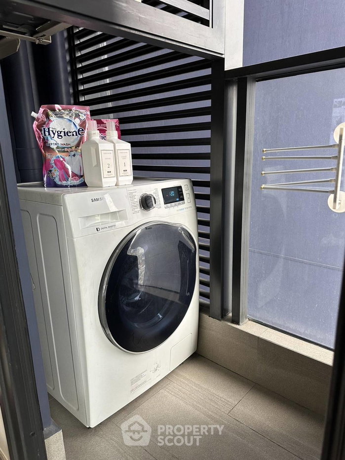 picture High-Floor 1-BR At One 9 Five Asoke–Rama 9, 300m to MRT Phra Ram 9 (ID 3125165) - 3/7