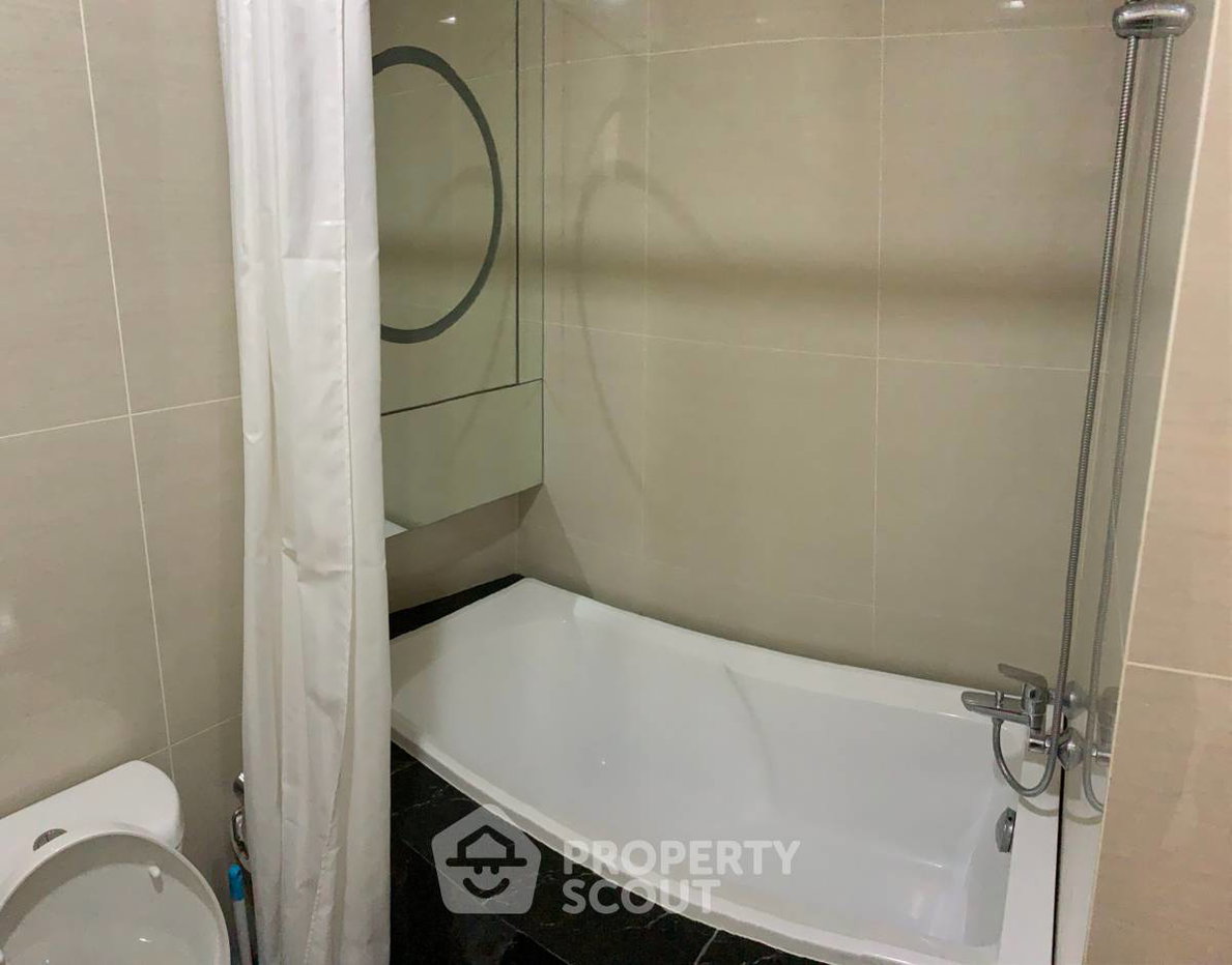 picture High-Floor 1-BR 40 Sqm Park Origin Phrom Phong, BTS Phrom Phong (ID 635601) - 11/13