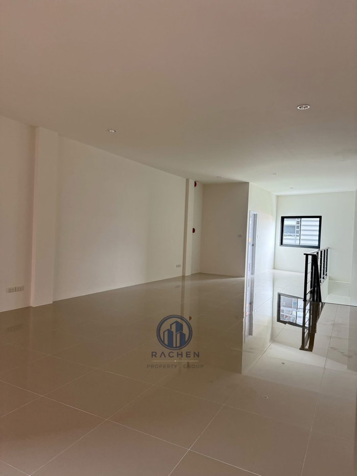 รูป ขาย ทาวน์โฮม 3 ชั้น ใจกลางเมืองหาดใหญ่ เนื้อที่ 26.3 ตร.วา เหมาะทำ home Office, คาเฟ่ ขาย 8.9 ล. - รูปที่ 4/12