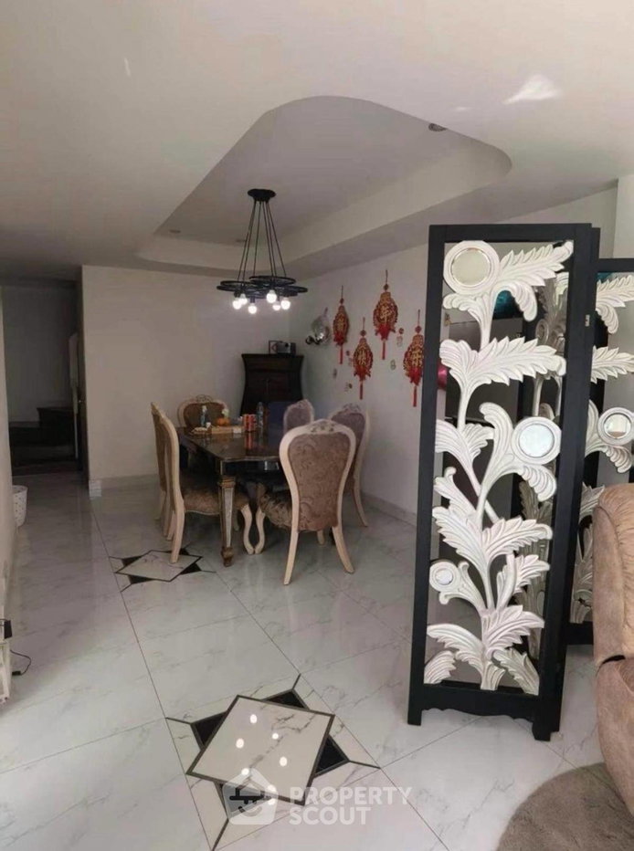 รูป คอนโด 3 ห้องนอน ขาย Casitas Condominium บางแก้ว บางพลี สมุทรปราการ (ID 2620311) - รูปที่ 7/10