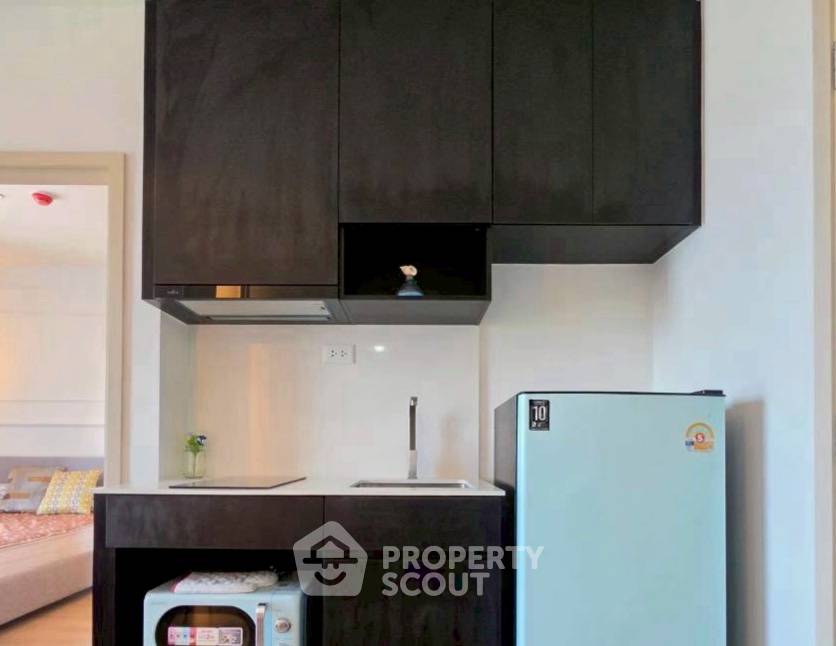 picture 1-BR Condo At Nue District R9, MRT Phra Ram 9 200m, 32nd Floor (ID 3114668) - 2/9