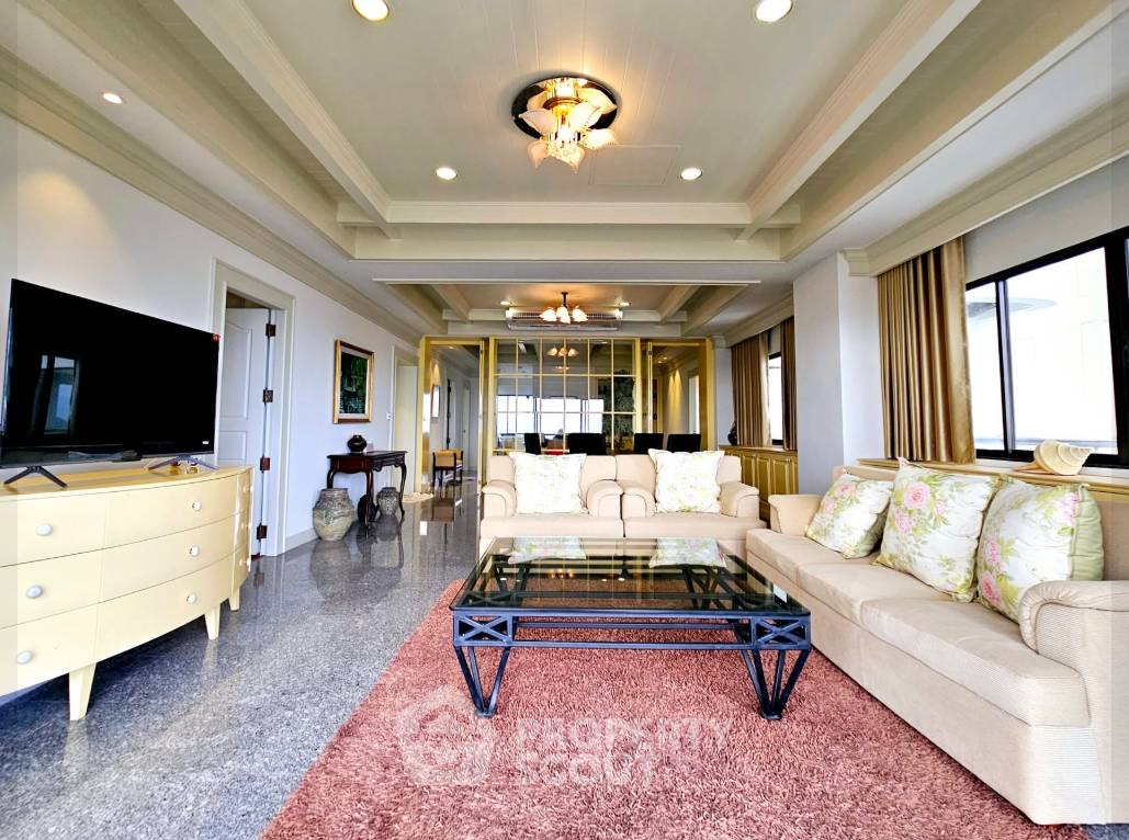 picture 3-BR Condo For Sale At Beach Villa Viphavadee Condo, Near Bangsaray (ID 3118395) - 17/40