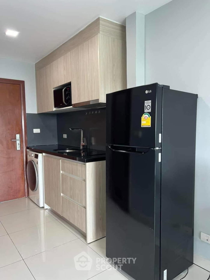 picture Well-Priced 1-BR 48 Sqm Laguna Beach Resort 2 Condo (ID 1553482) - 5/13