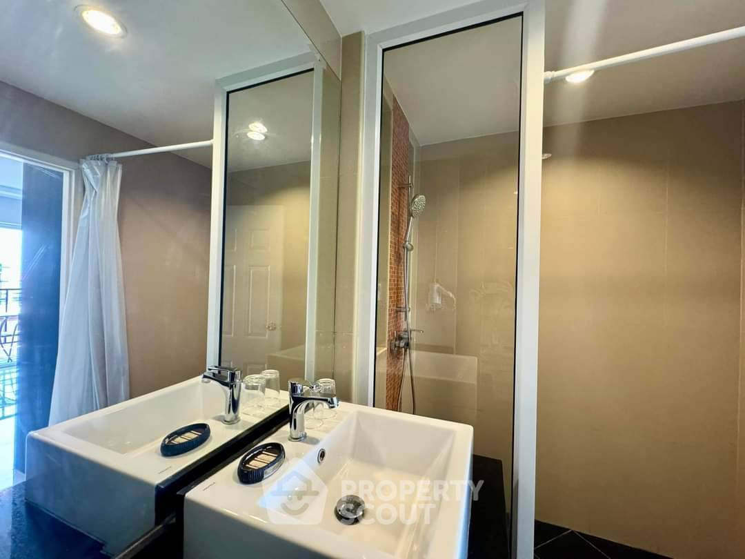 picture 2-Bedroom Condo For Sale At New Nordic Atrium, Phratamnak (ID 1529083) - 8/15