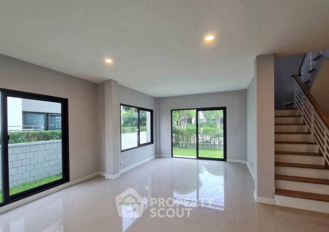 รูป บ้าน 4 ห้องนอน ขาย ที่ Centro Bangna Km.7 เขตบางพลี จังหวัดสมุทรปราการ (ID 3114784) - รูปที่ 4/9