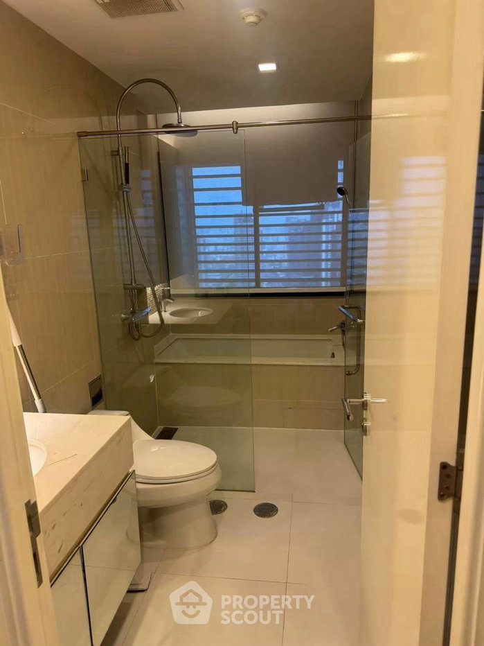picture 3-BR Condo At Circle Living Prototype New Petchburi, 39th Floor Near MRT Phetchaburi (ID 3119986) - 13/14
