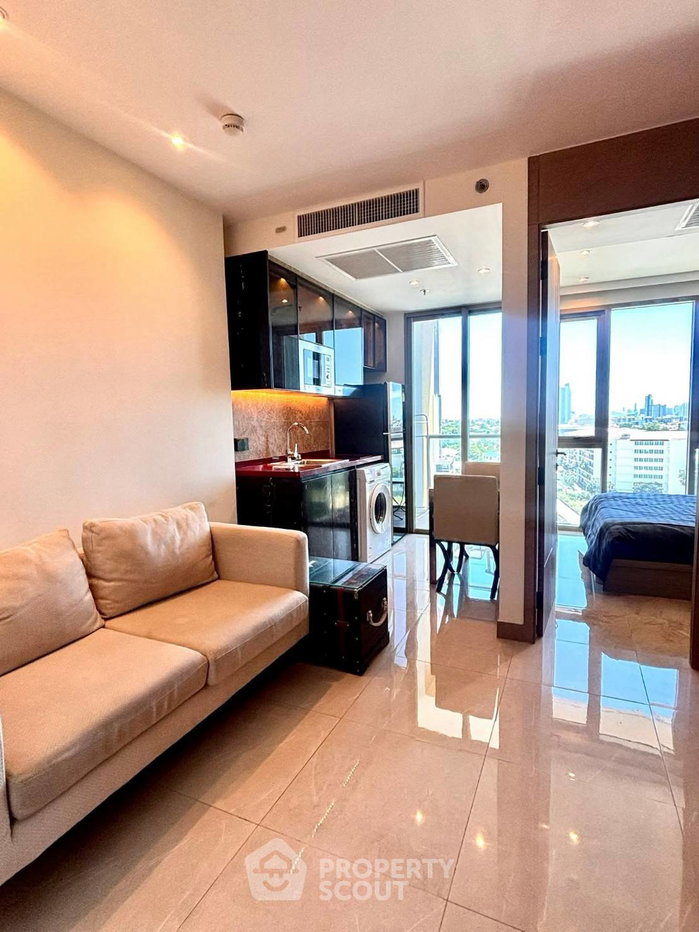 picture 27 Sqm 1-BR Condo At The Riviera Ocean Drive, Jomtien (ID 3124727) - 1/9