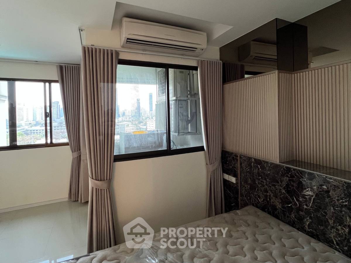 picture 2-BR Condo For Sale, The Winning Tower, ARL Ramkhamhaeng (ID 497198) - 30/45