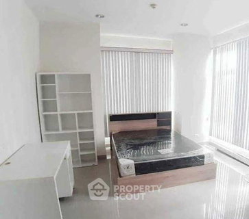 คอนโด 1 ห้องนอน 48 ตร.ม. บ้านกลางกรุง สยาม-ปทุมวัน ห่าง BTS ราชเทวี 100 ม. (ID 2648312)