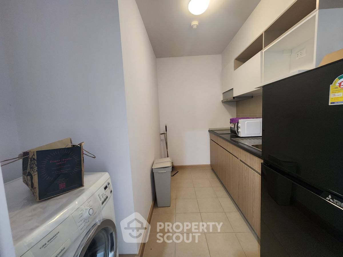 picture 19th-Floor 2-BR 77 Sqm Condo, Supalai Veranda Rama 9 (ID 3122039) - 16/23