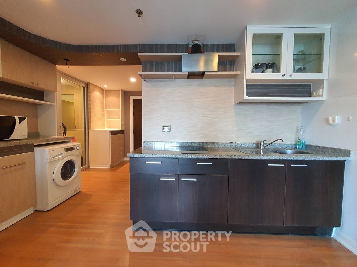 picture 2-BR Condo At The Trendy Condominium, 200m to BTS Nana (ID 3121965) - 11/19