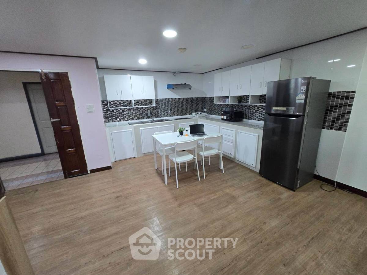 รูป คอนโด 3 ห้องนอนให้เช่า โครงการเจริญนคร ริเวอร์ เพลส ใกล้ท่าจอดเรือธนบุรี (ID 3120009) - รูปที่ 2/18