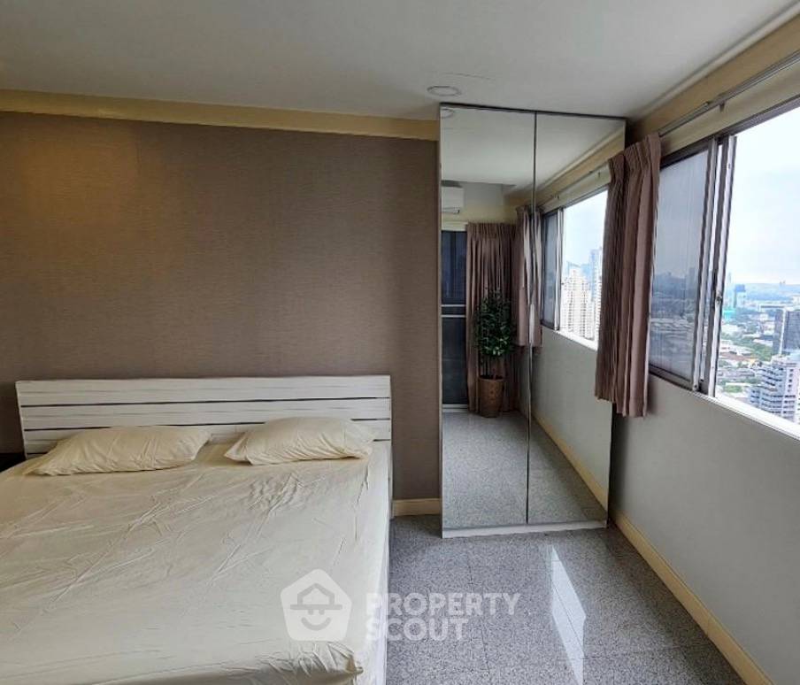 รูป คอนโด 2 ห้องนอน ชั้นสูง 29 82 ตร.ม. The Waterford Diamond Tower สุขุมวิท ใกล้ BTS พรอมพงษ์ (ID 3068238) - รูปที่ 2/8