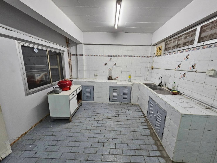 picture For Rent Townhome in Ladprao84  Lowest Price in the Area! - 6/17