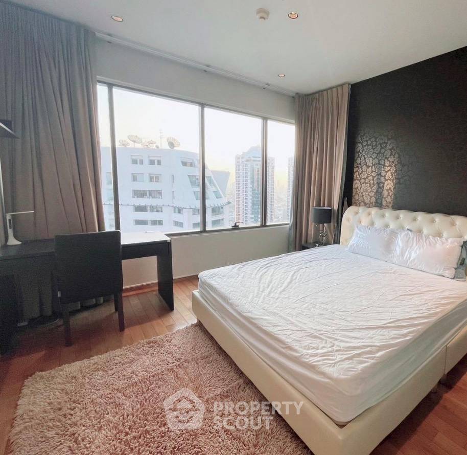รูป คอนโด 1 ห้องนอน The Emporio Place ชั้น 32 ใกล้ BTS พร้อมพงษ์ (ID 3114887) - รูปที่ 4/6
