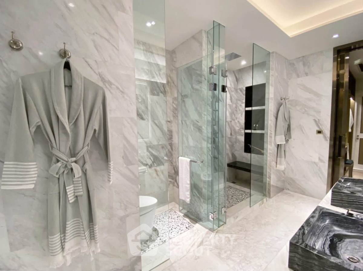 รูป ชั้น 25-26 2 ห้องนอน 165 ตร.ม. ดิ เรสซิเดนซ์ แอท แมนดาริน โอเรียนเต็ล ใกล้ BTS สะพานตากสิน (ID 3126767) - รูปที่ 4/5