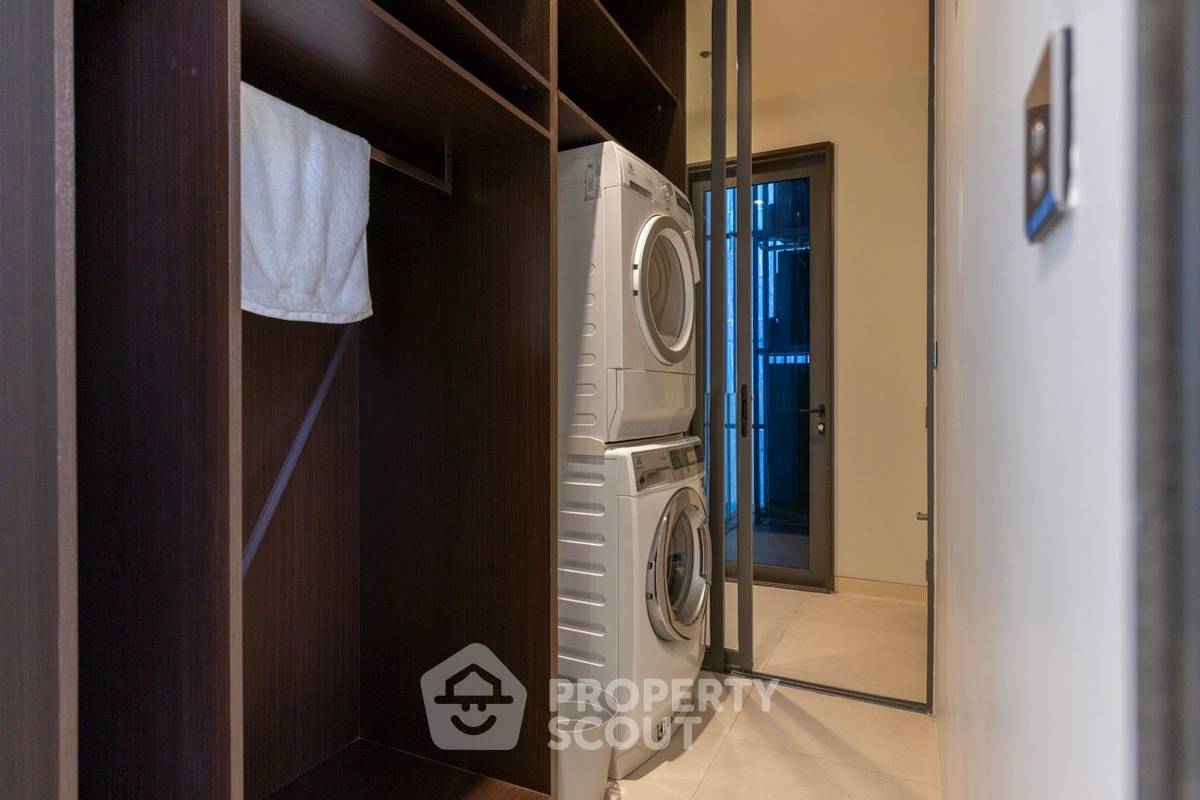 picture High-Floor 2-BR 168 Sqm Vittorio Sukhumvit 39, 100m to BTS Phrom Phong (ID 3126419) - 6/17
