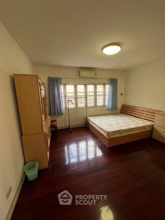 รูป บ้าน 5 ห้องนอน ให้เช่า หมู่บ้าน Magmai Village Ramindra 103/3 แขวงคันนายาว (ID 2676850) - รูปที่ 30/38