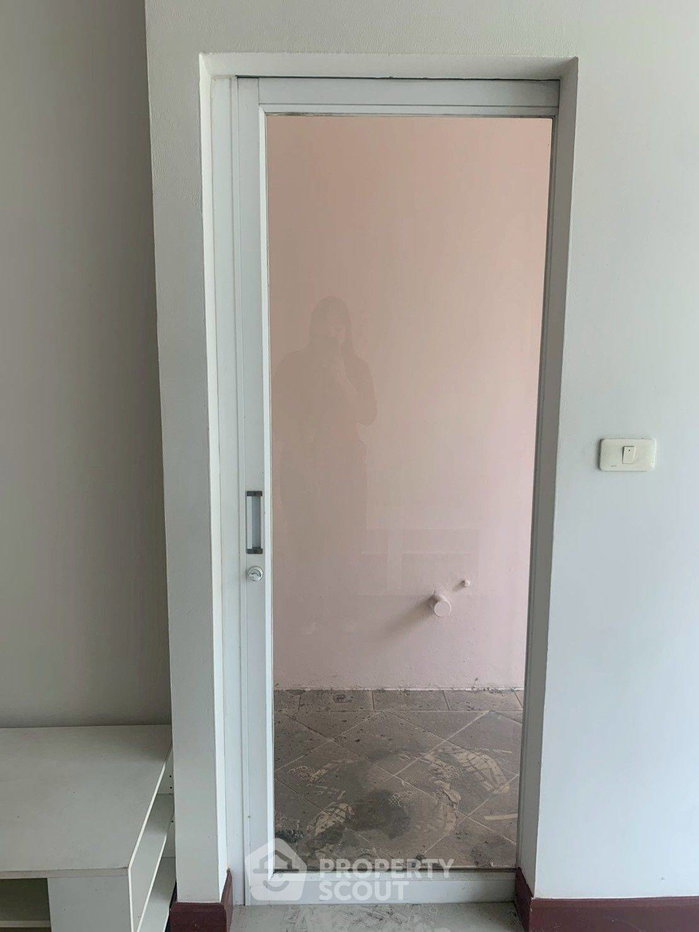 picture 1-BR Condo In Ease Ratchada Condominium, 7th-Floor Chan Kasem (ID 3116196) - 7/8